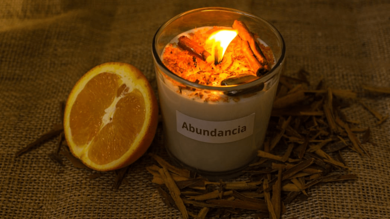 VELAS ARTESANALES AROMATICAS MERECERCONLUZ